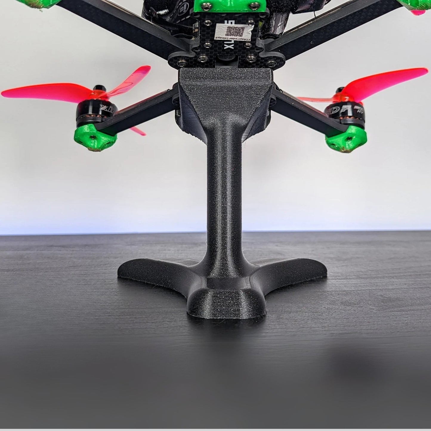 3D Printed FPV Drone Display Stand - Silk Green