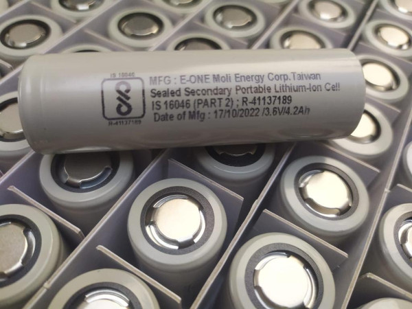 Molicel A Grade INR-21700-P42A 3.6V 4200mAh 11C Li-ion Battery