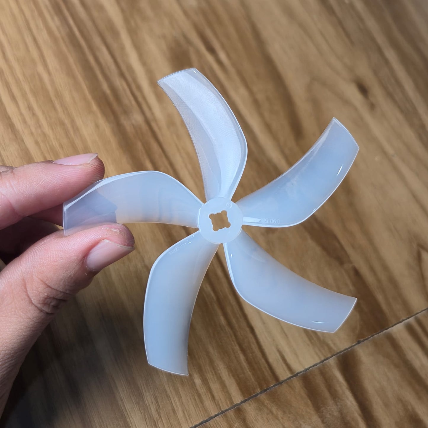 Gemfan D90 90mm 3.5″ 5-Blade Ducted Cinewhoop Propeller (Set of 4) – Milky White