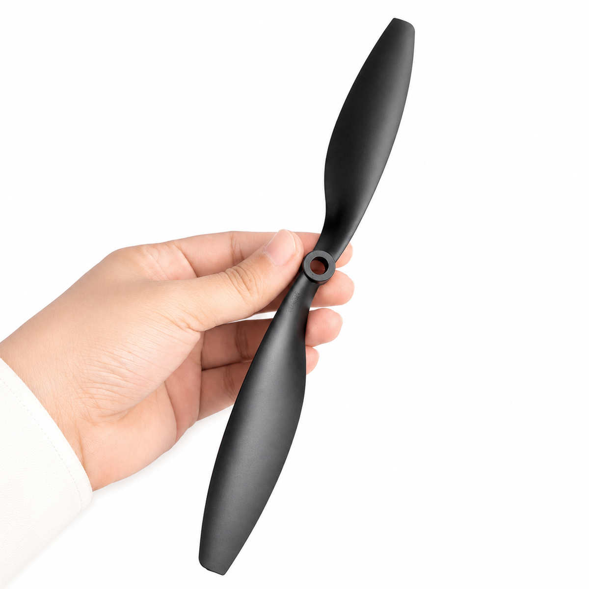 Side profile of 1045 DJI ABS Black RC propeller