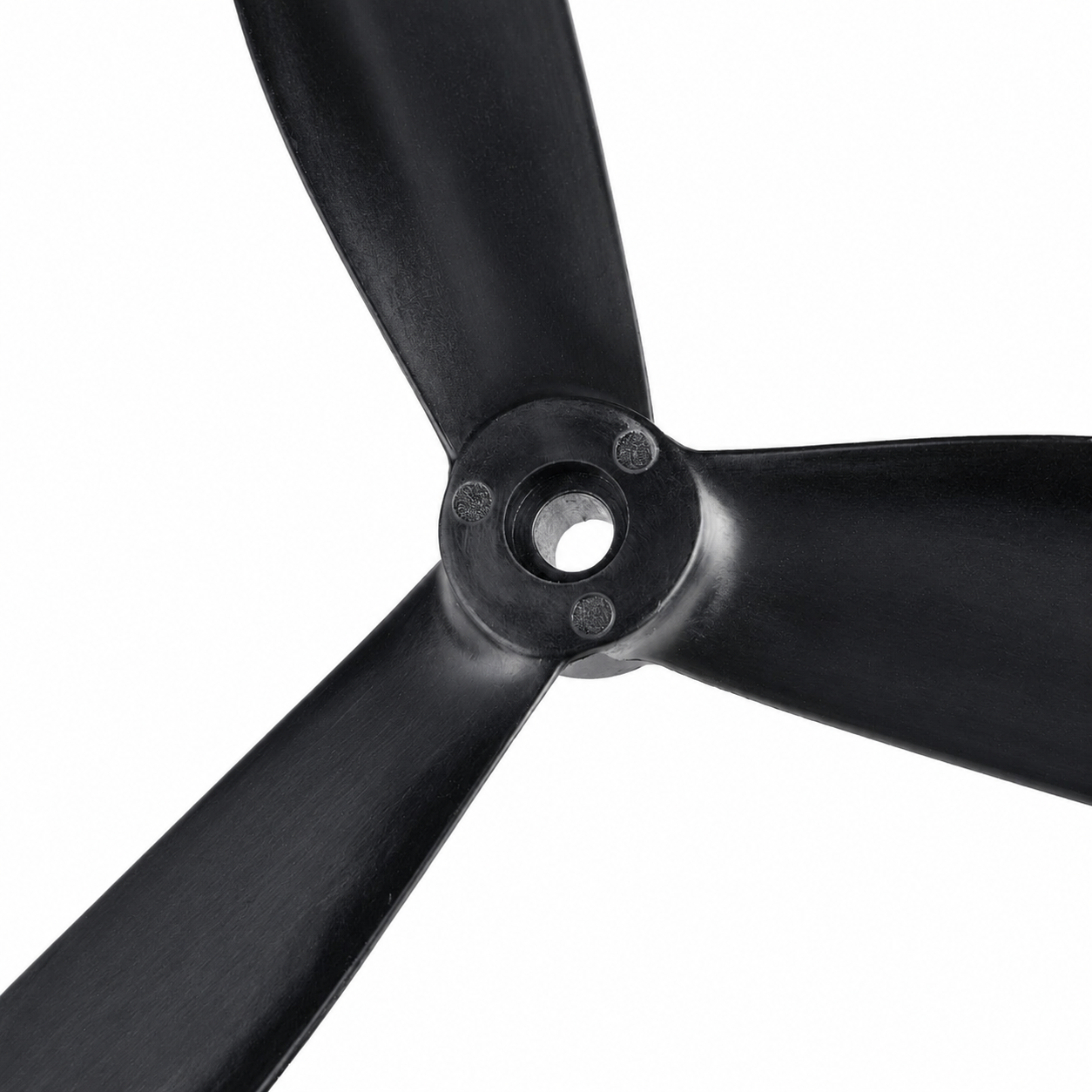 Gemfan 13X9 Glass Fiber Nylon 3 Blade Black – 1CW + 1CCW