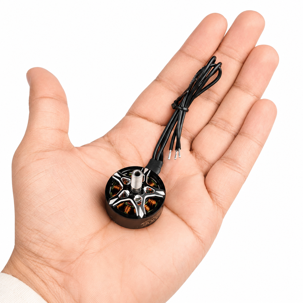 SURPASS 2207 1950KV 14 - Pole 4.0mm M5 Shaft FPV Drone Motor for 5 Inches