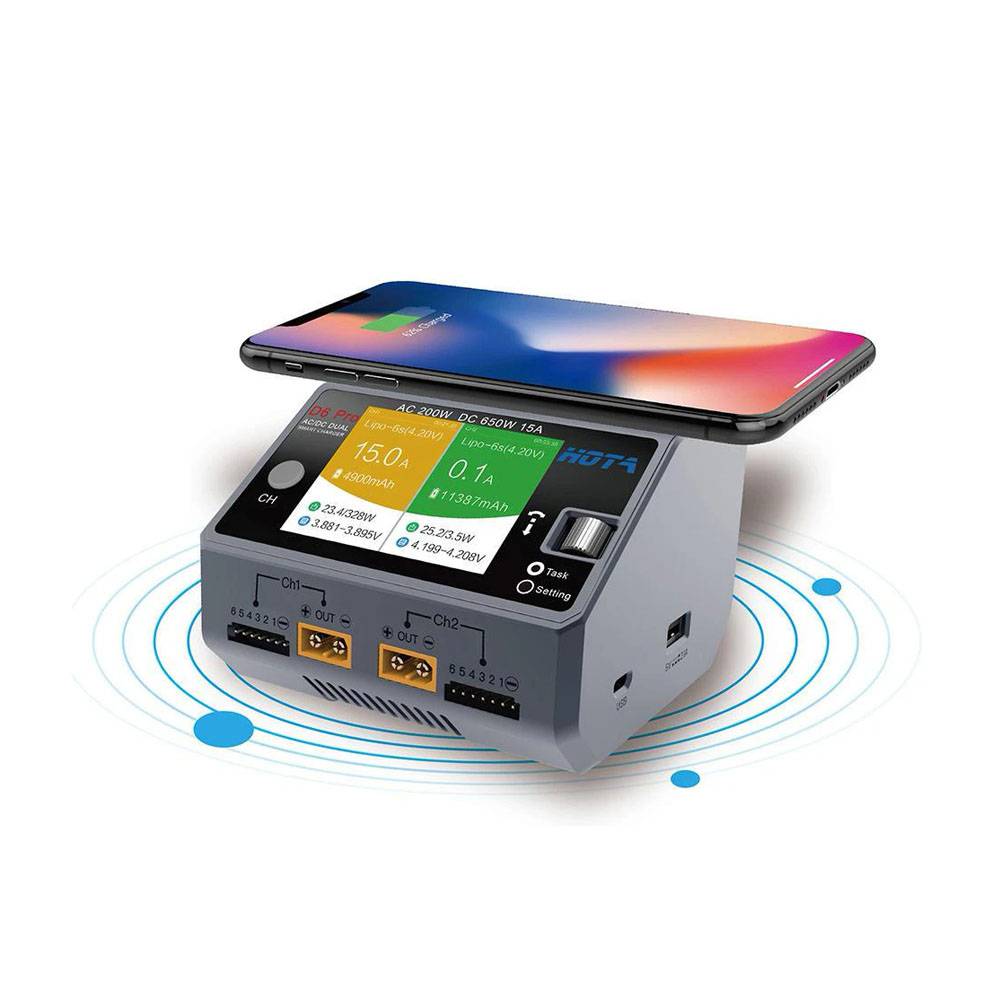 HOTA D6 Pro smart charger with integrated wireless phone charging feature
