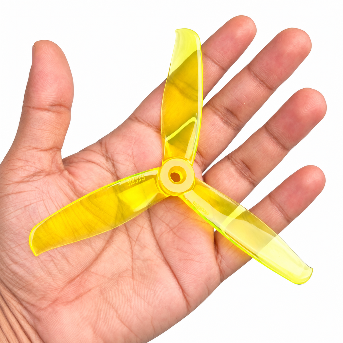 Gemfan 5155 PC 3-Blade Freestyle Propeller for 5 Inch FPV Drone (2CW + 2CCW) - Clear Yellow