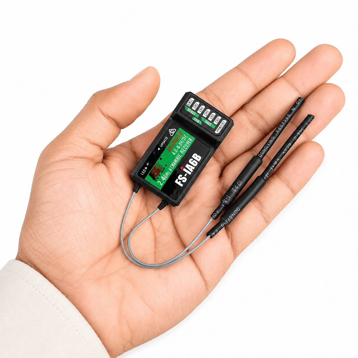 Flysky FS-iA6B Receiver Size Comparison in Hand