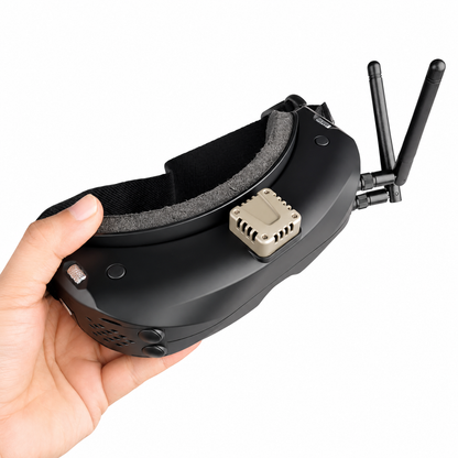 SKYZONE SKY040 PRO FPV goggles shown in hand