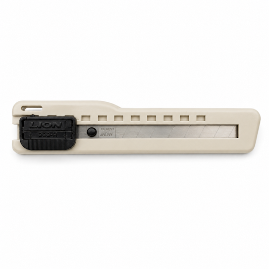 Swift Edge Sharp Point Pen Blade 9mm Snap-Off Utility Cutter Front View