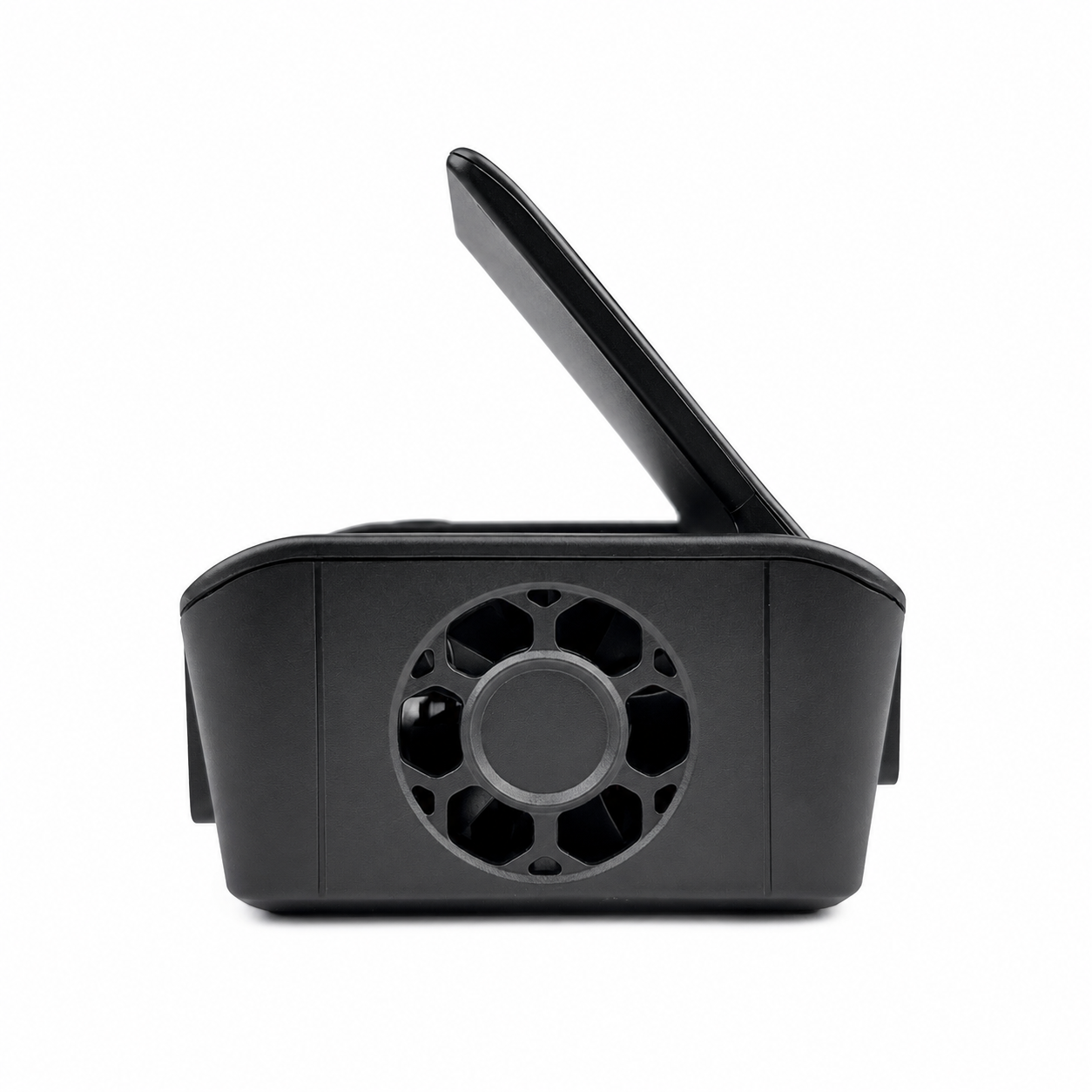 ToolkitRC M9 charger cooling fan and ventilation system